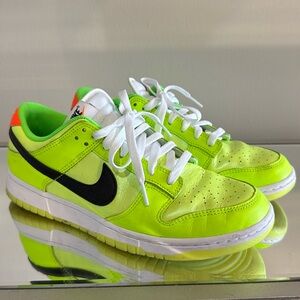 Glow in the dark Nike dunk low